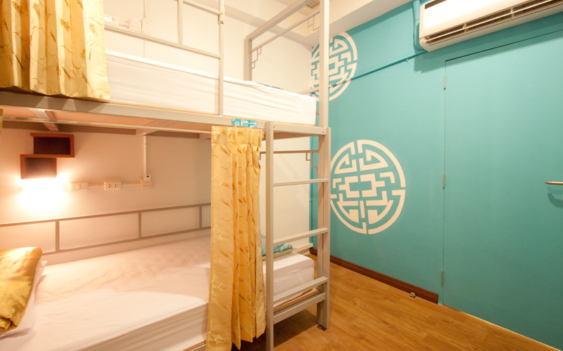 China Town Hotel Bangkok :Bunk Bed Room